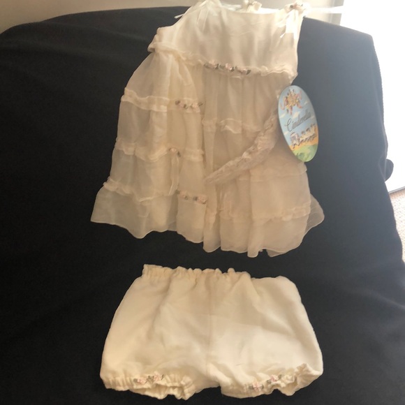 Cinderella  baby dress 3 piece set with ruffles - Picture 3 of 10